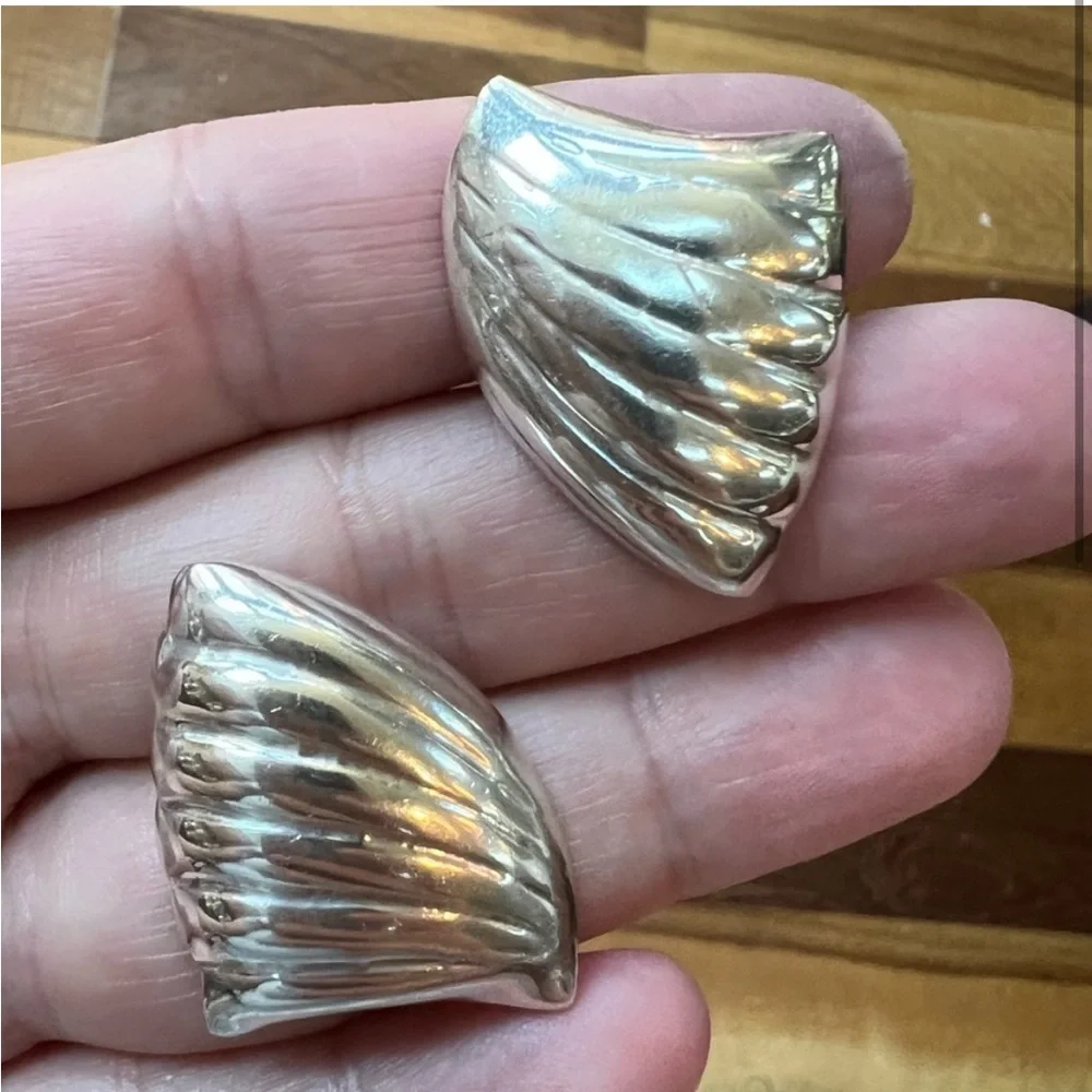 Designer Vintage Sterling Silver Taxco Mexico Fan Earrings - Picture 2 of 5